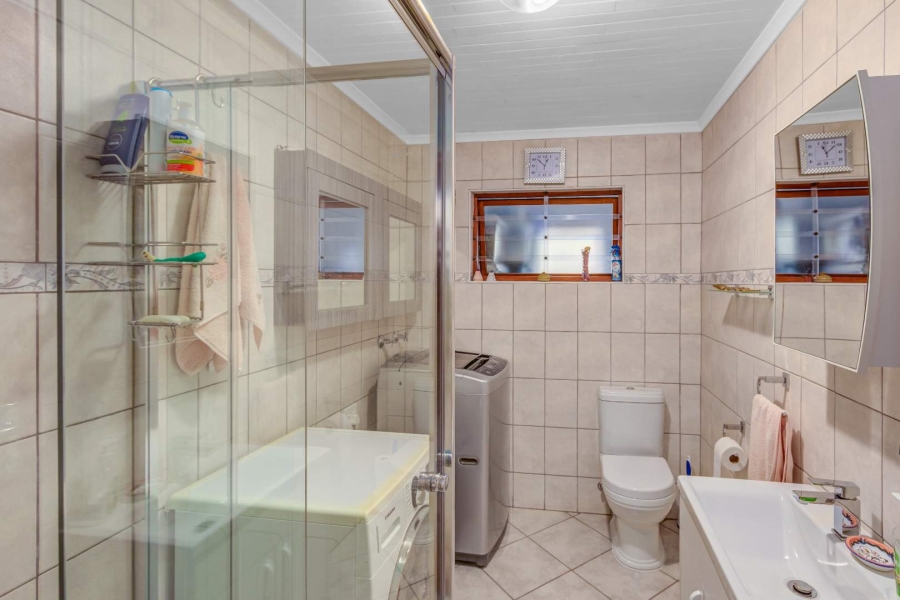 3 Bedroom Property for Sale in Brenton On Lake Western Cape